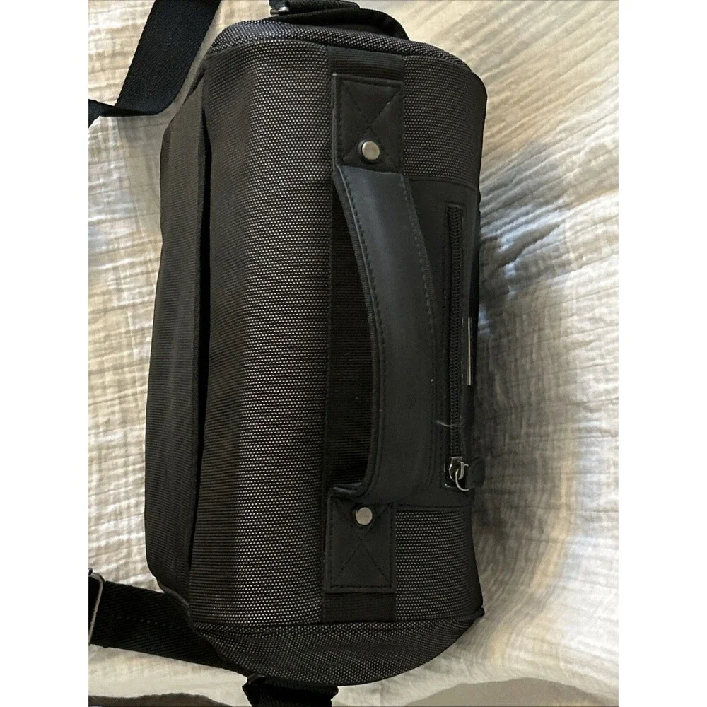 Nikon Deluxe Digital SLR DSLR Black Padded Shoulder Strap Camera Case Bag 17001